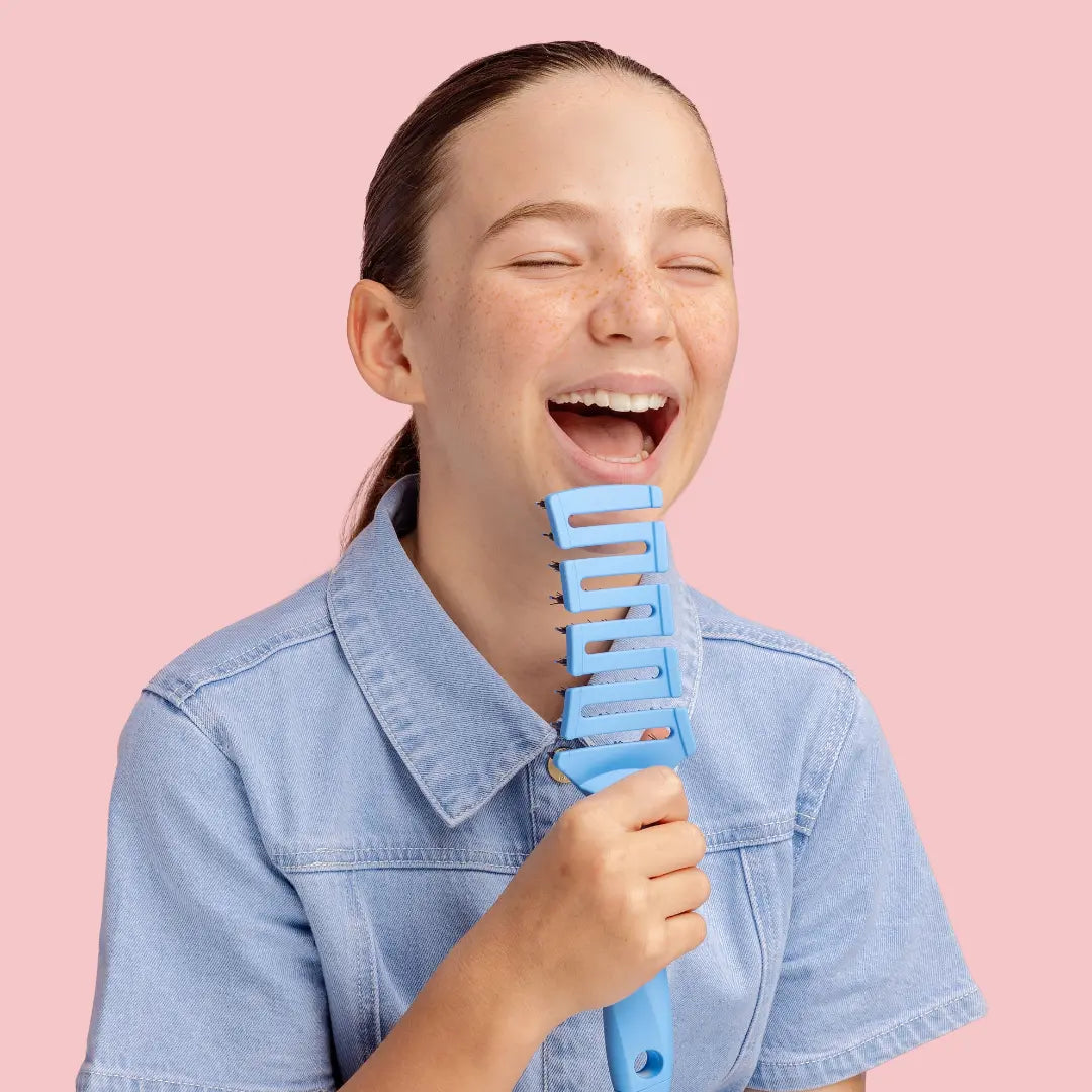 KNOT-A-PROBLEM BRUSH